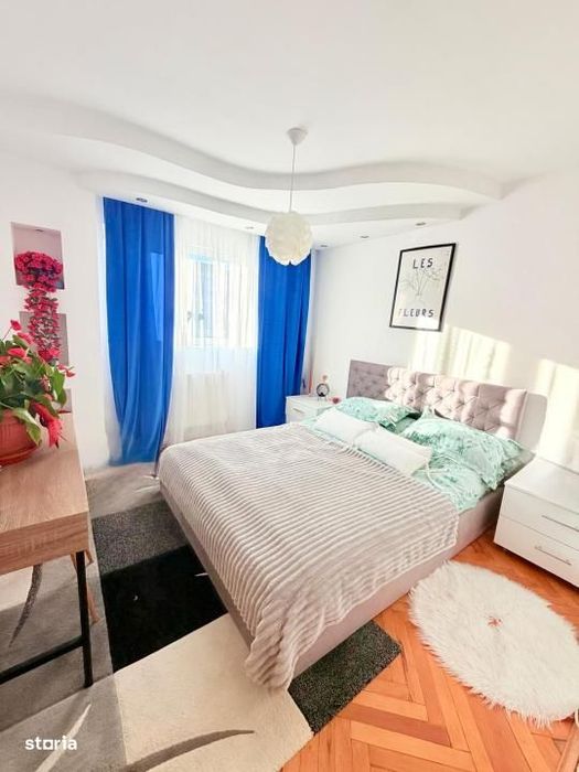 Apartament 3 camere de închiriat – Cetate – 67 mp, parcare, /lună — fotografia 1