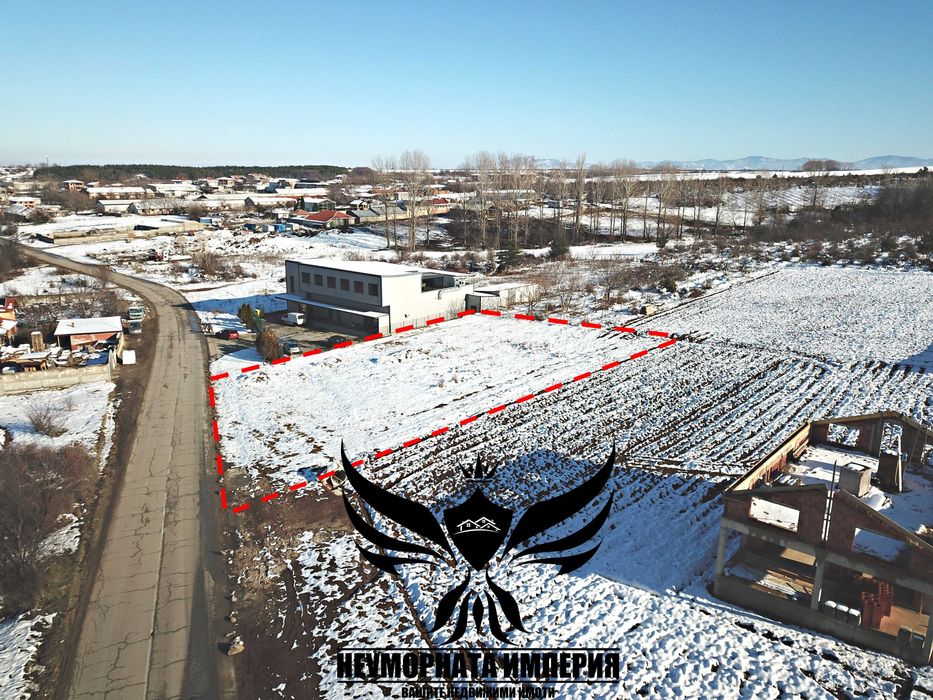 Продавам земя/имот/парцел 1411кв. УПИ в с.Мулдава, първа линия