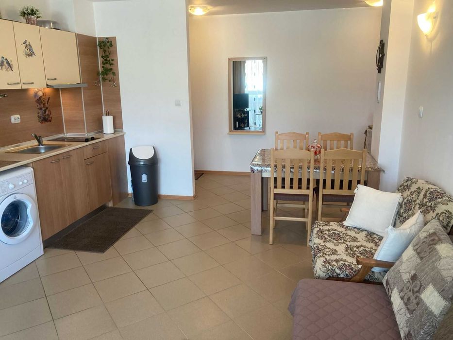 Продава се Двустаен апартамент в к.к. Слънчев бряг - 67 кв.м за 986 €/кв.м - Снимка #1