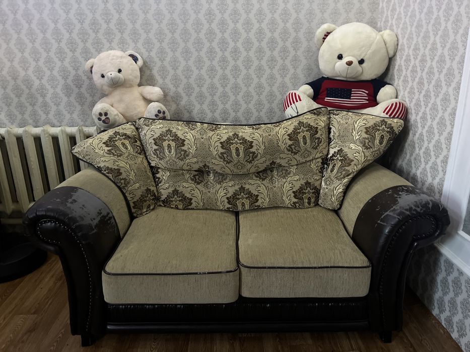 Продам диван2в1 срочно