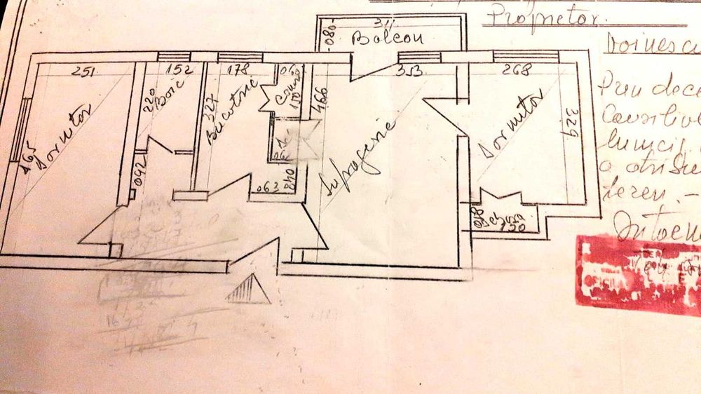 Spațiu generos și Lumină, 3 Camere, aer curat, langa Dealul Capela!
