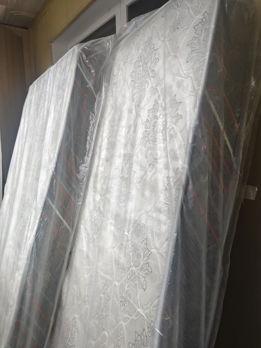 Матрас 200х90.200х180.