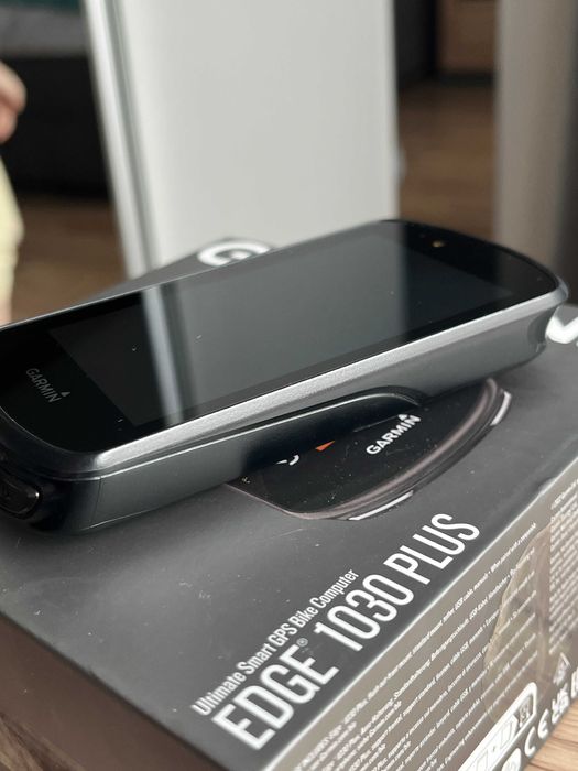 Garmin Edge 1030 Plus – Отлично състояние