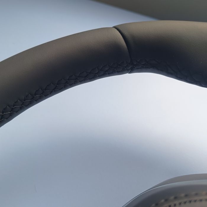 М волан BMW G20 G21 G22 G26 i4 G30 G31 G14 G15 G16 G01 G11 G05 G06 G07