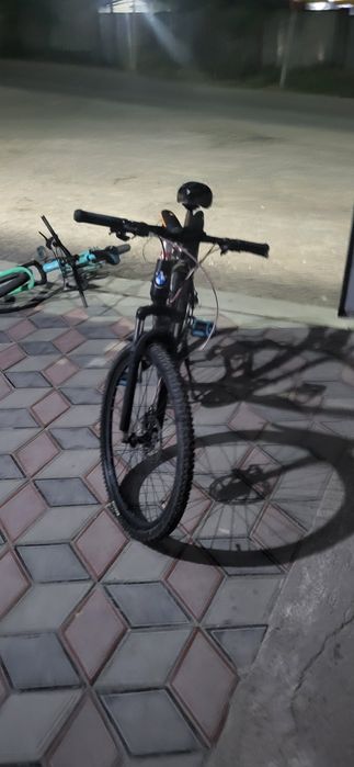 Велик бмв 7 скарастей