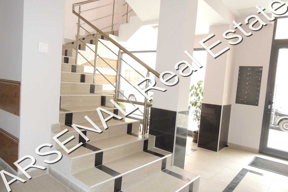 Дава се под наем Ателие в София, Център - 44 кв.м за 500 € - Снимка #1