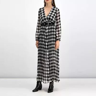 Дълга рокля на Guess