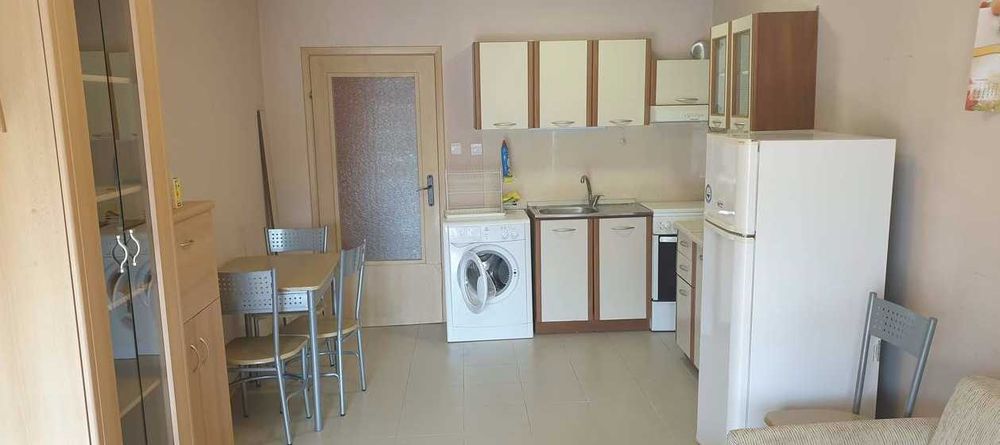 Дава се под наем Двустаен апартамент в Бургас, Възраждане - 55 кв.м за 167 € - Снимка #10