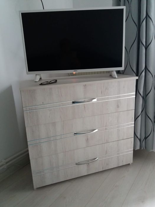 Vând apartament la munte