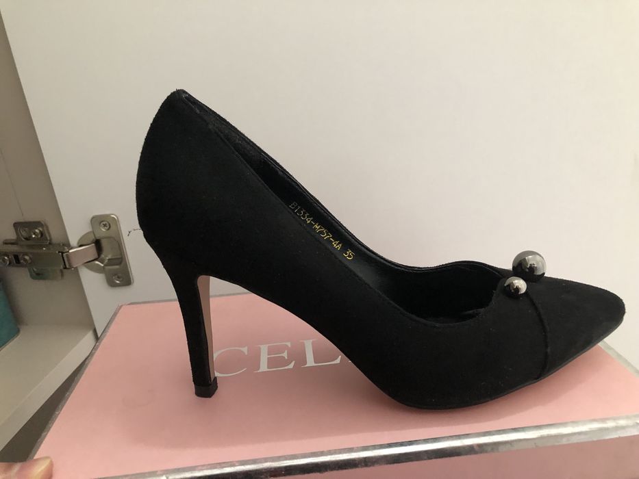 Туфли почти жаңа