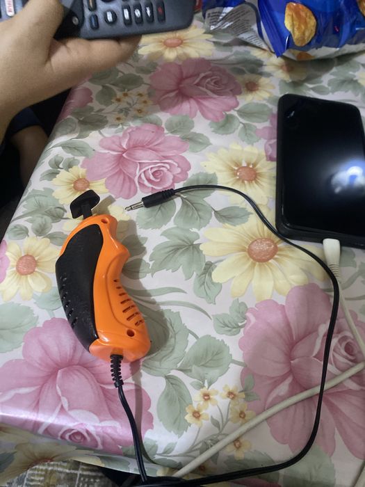 Controller pentru piste de masinuti electrice