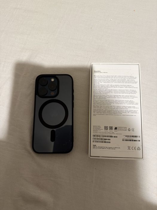 Iphone 15 pro ………