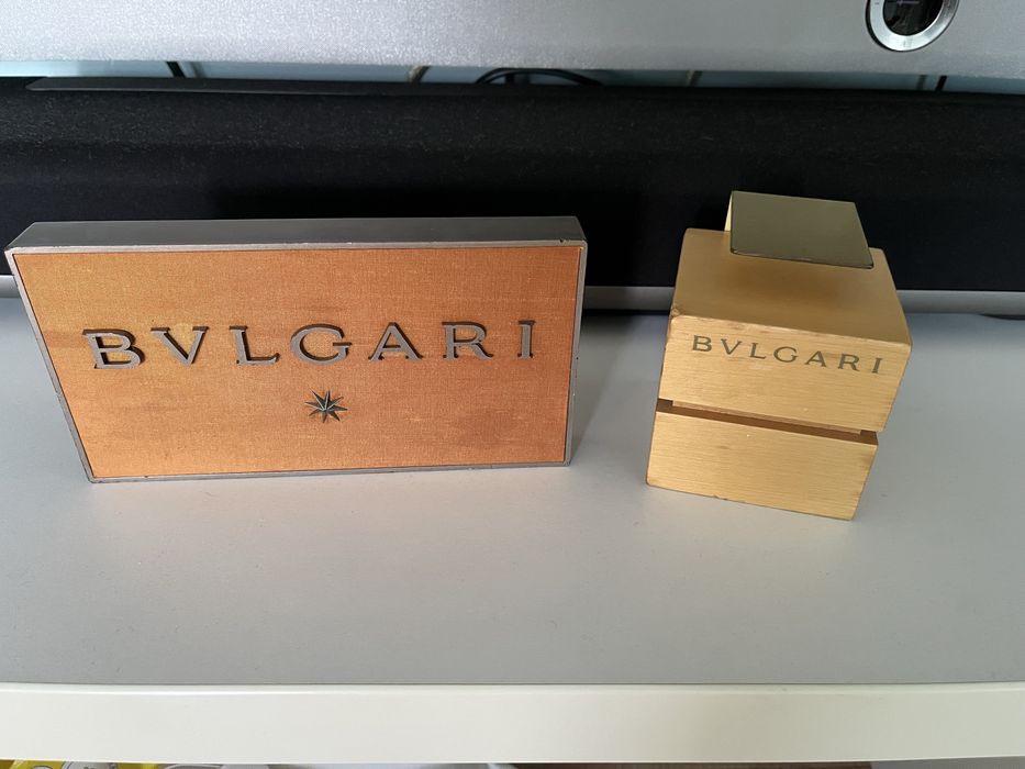 Bvlgari рекламна табела