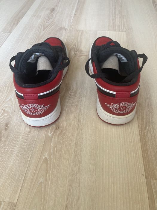 Мартаонки Air Jordan 1 Low “Bred Toe”