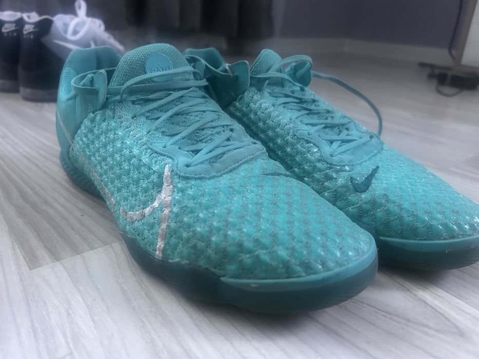 Nike react gato