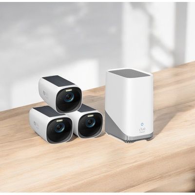 Set 3 camere Eufycam S330 rezolutie 4K cu incarcare solara