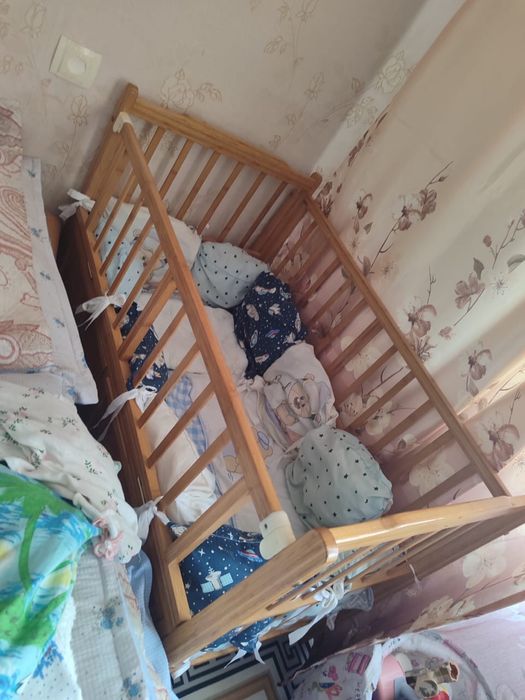 Продам детскую кровтку