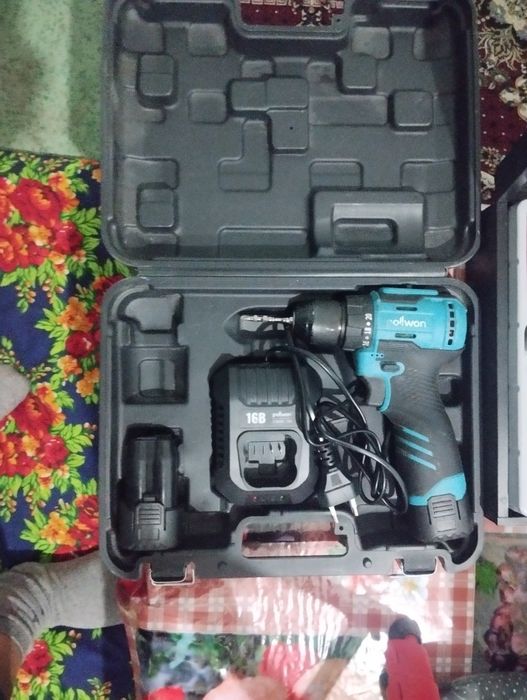 Продам инструменты в отличном состоянии