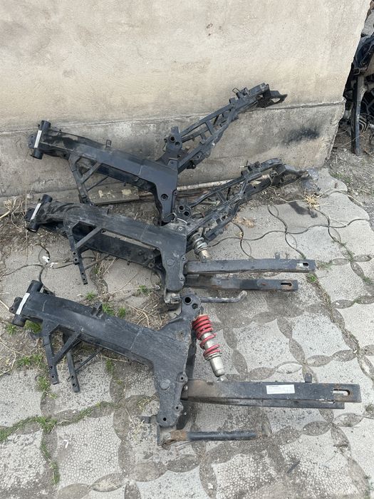 Продам запчасти на мотоцикл