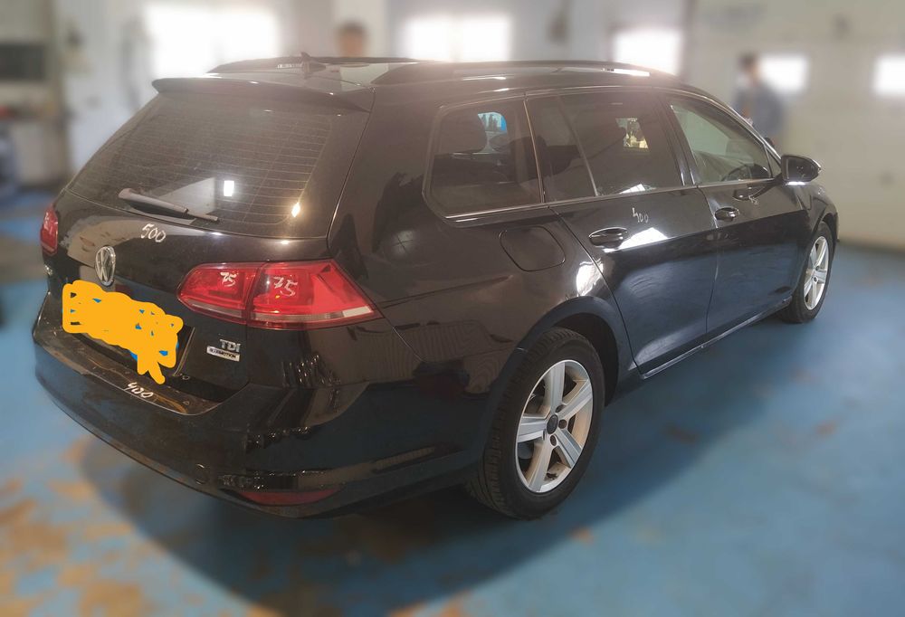 Dezmembrari  VW GOLF 7 BREAK  / 1.6 TDI MODEL 2015