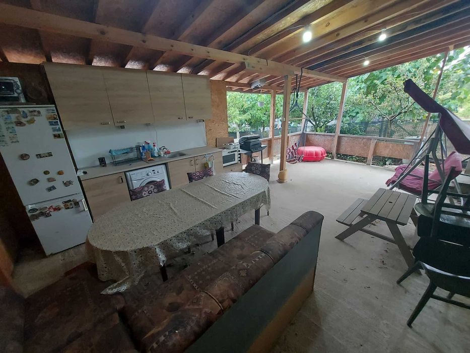 Продава се Къща в Търговище, Вилна зона - 100 кв.м за 424 €/кв.м - Снимка #1