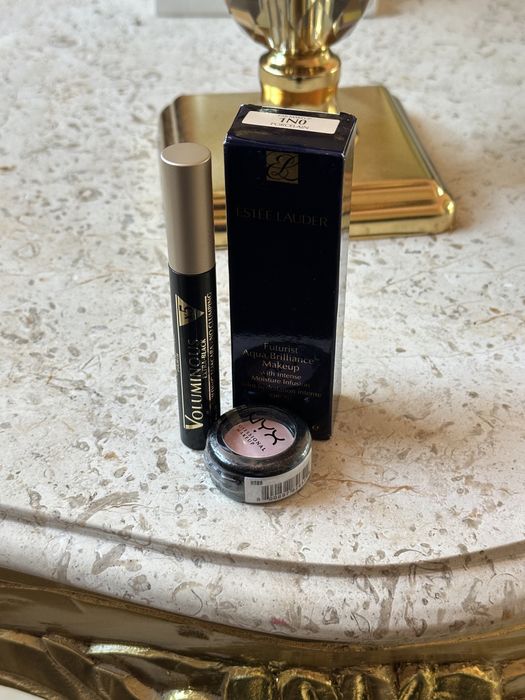 Produse makeup estee lauder