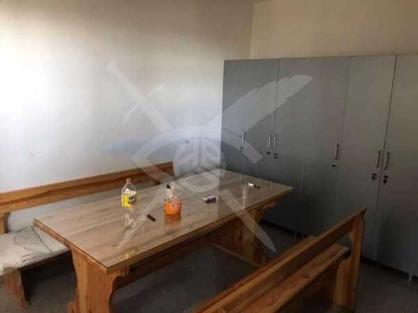 Дава се под наем Склад в с. Войсил, Област Пловдив - 1727 кв.м за 750000 € - Снимка #2