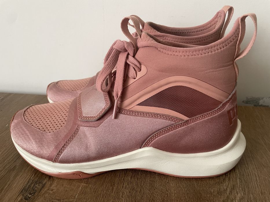 Adidasi puma marime 39