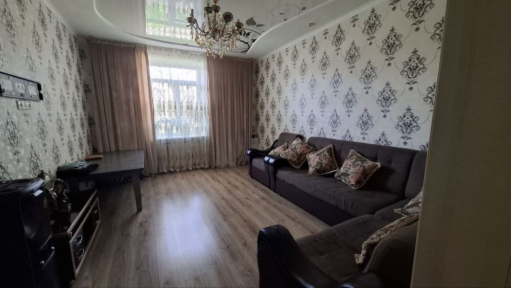 Продается Квартира со стороны 15 школы