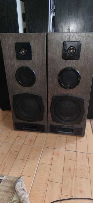 Колонки свои построены на базе АС-40-8 «Виктория»