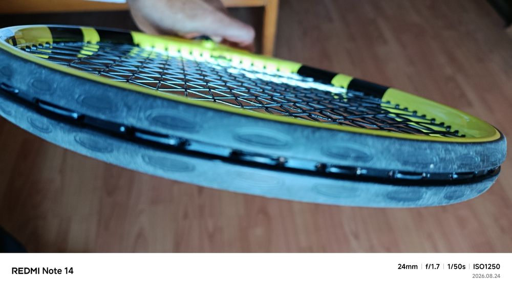 Vând rachetā tenis Babolat Aero Jr 26, 250 gr