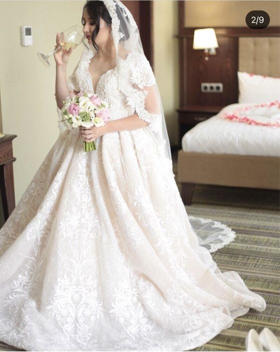 Свадебное платье