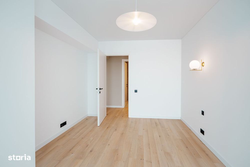 Apartament 4 camere cu vedere frontala lac | One Lake District