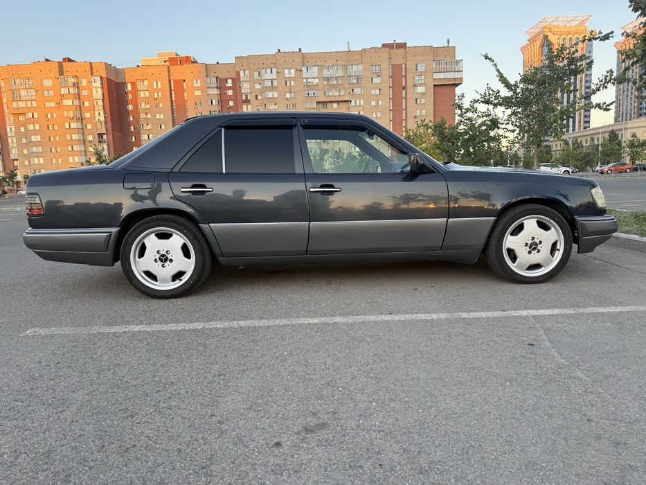 W124 японец. Кожа е320