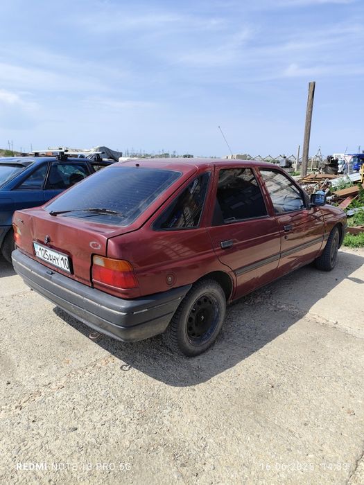 Продам Ford escort