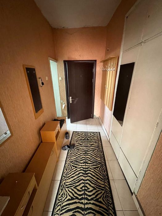 Продава се Двустаен апартамент в Омуртаг - 52 кв.м за 765 €/кв.м - Снимка #5