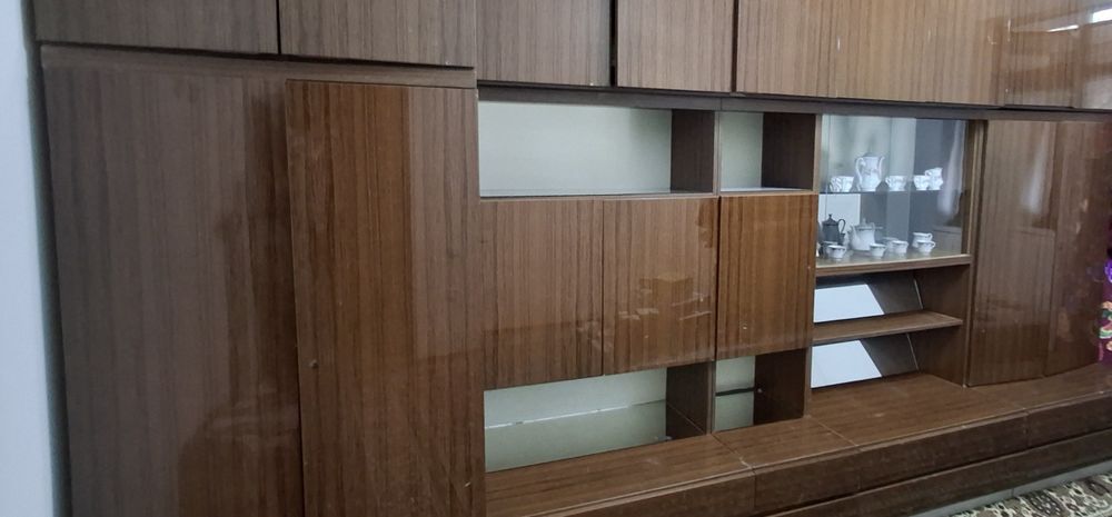 Srochna Sotiladi,narxi yana kelishilinadi.