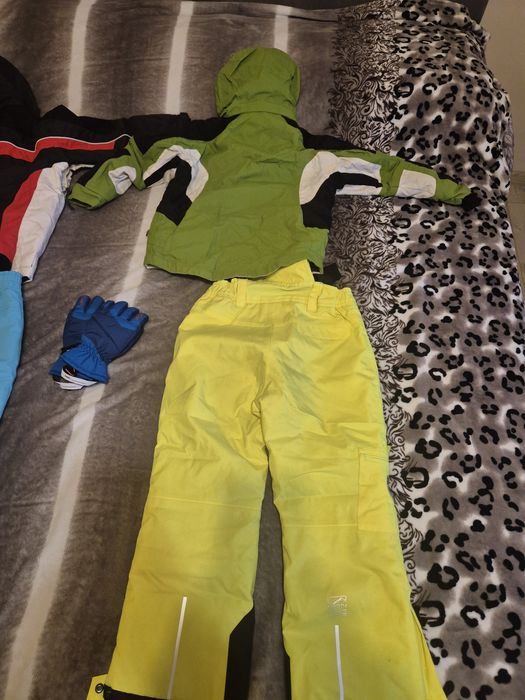 Haine ski copii geaca si pantaloni