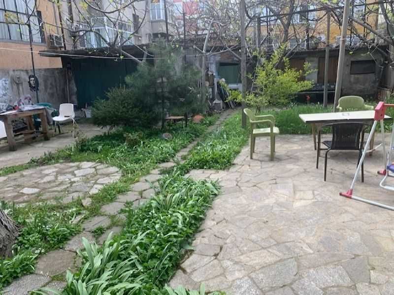 Продава се Етаж от къща в Пловдив, Център - 131 кв.м за 1451 €/кв.м - Снимка #11