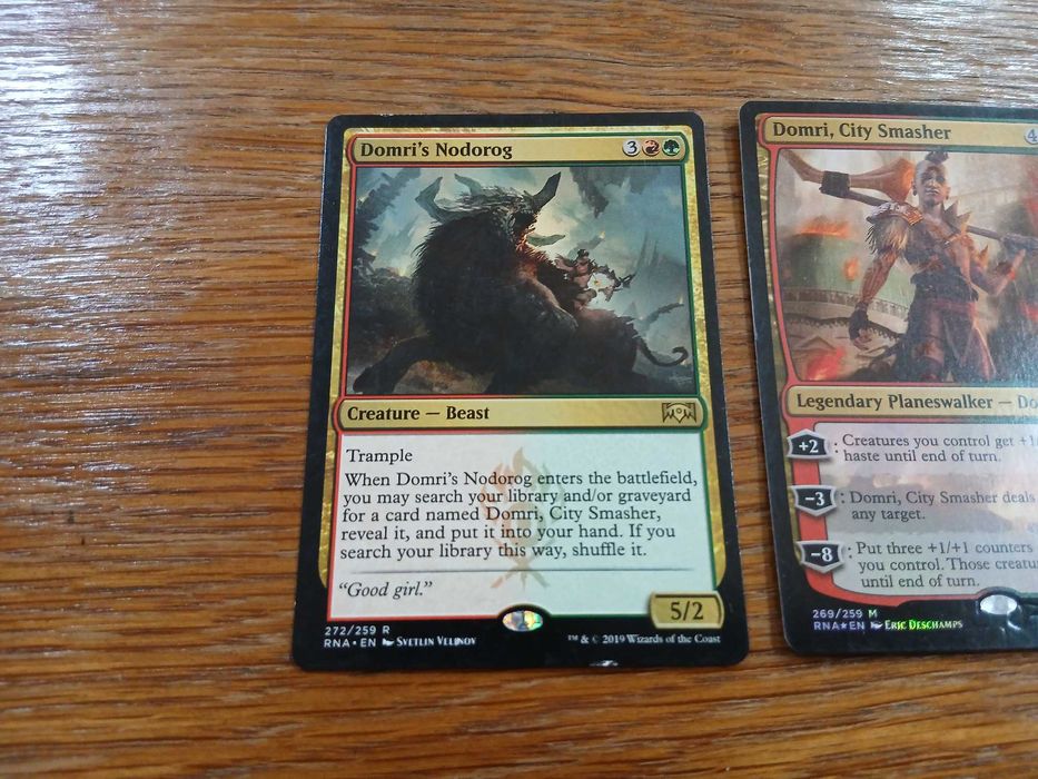 set carti joc Domri + 2x Domri's Nodorog pt Magic The Gathering