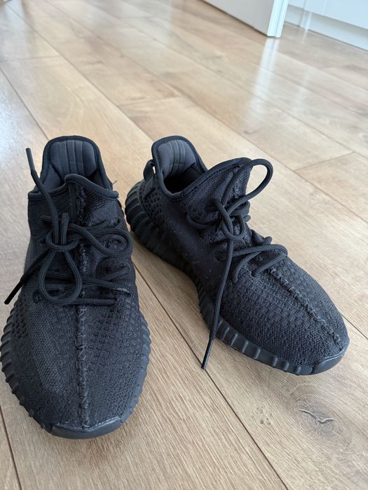 Sneakersi Yeezy  350 originali