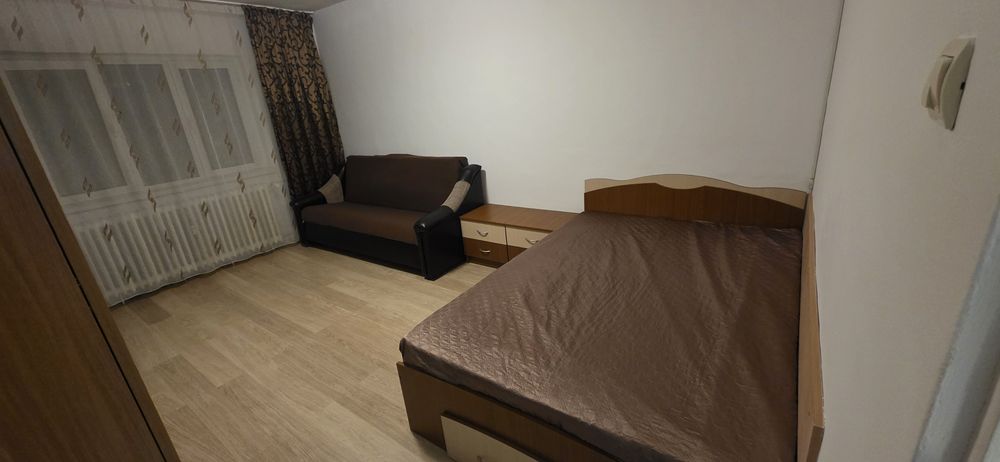 Inchiriez garsoniera intersectie Dristor -exclus Agentie
