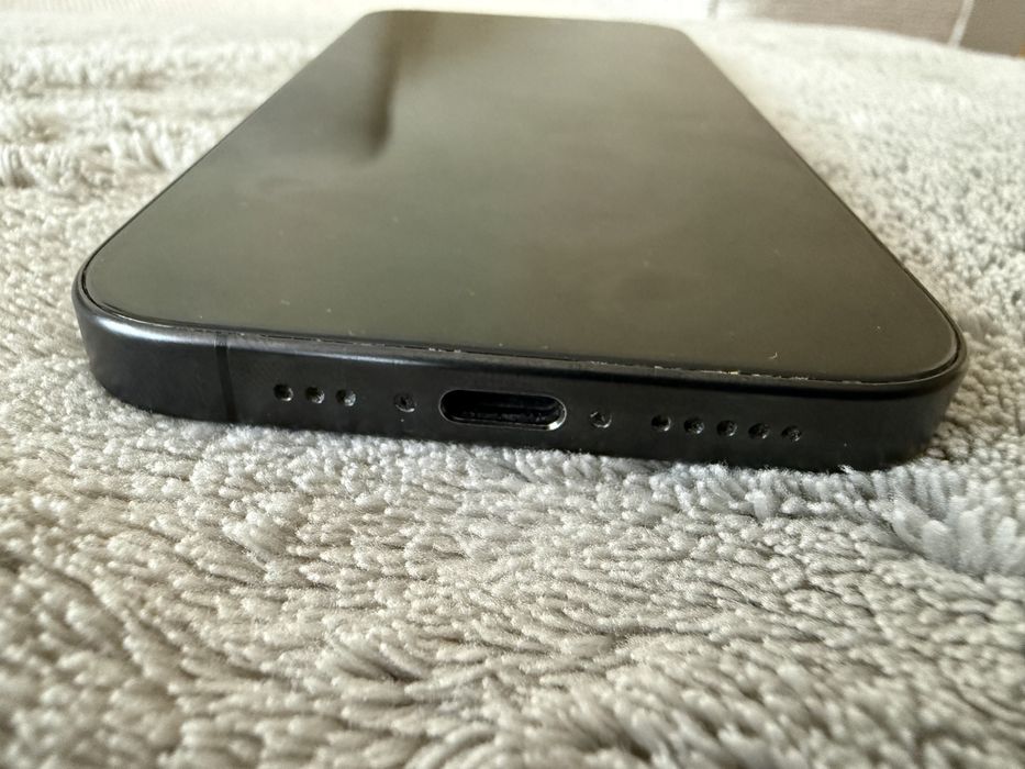 Iphone 15 Pro Titanium Black 128 GB