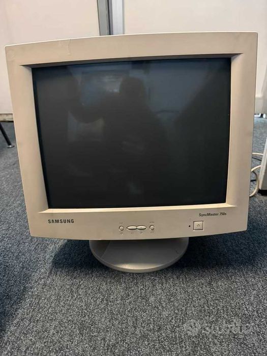 Монитор Samsung syncmaster 750s