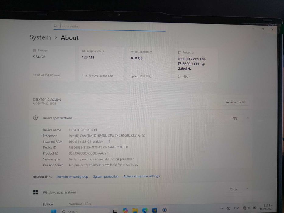 Чисто нов Лаптоп Intel Core i7-6600U 16GB RAM 1TB 2,8Ghz Windows 11