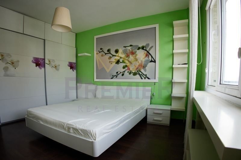 3-стаен в София-Център площ 85 цена 290000