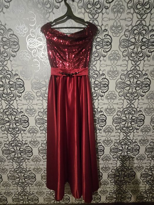 Продам вечернее платье