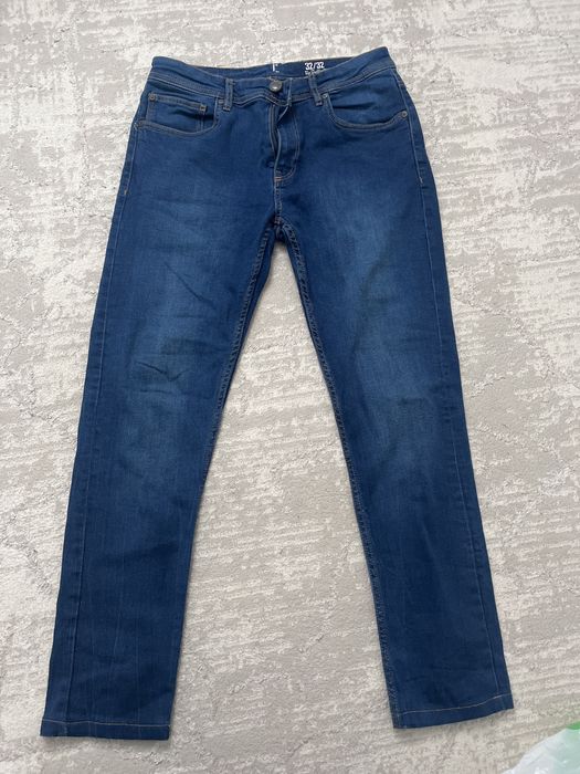 Продам джинсы 3000