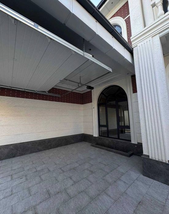 Дом Яккасарайский район, ул. Саламатина Ориентир: Мечеть Яккасарай