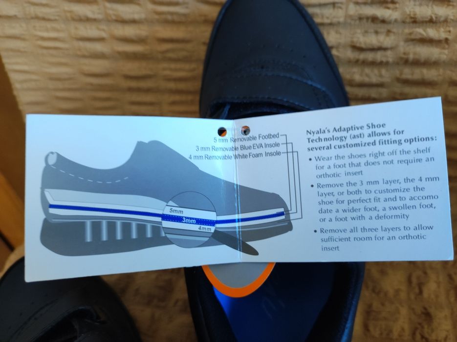 Продавам нови ортопедични маратонки, 38 номер, черни, качество